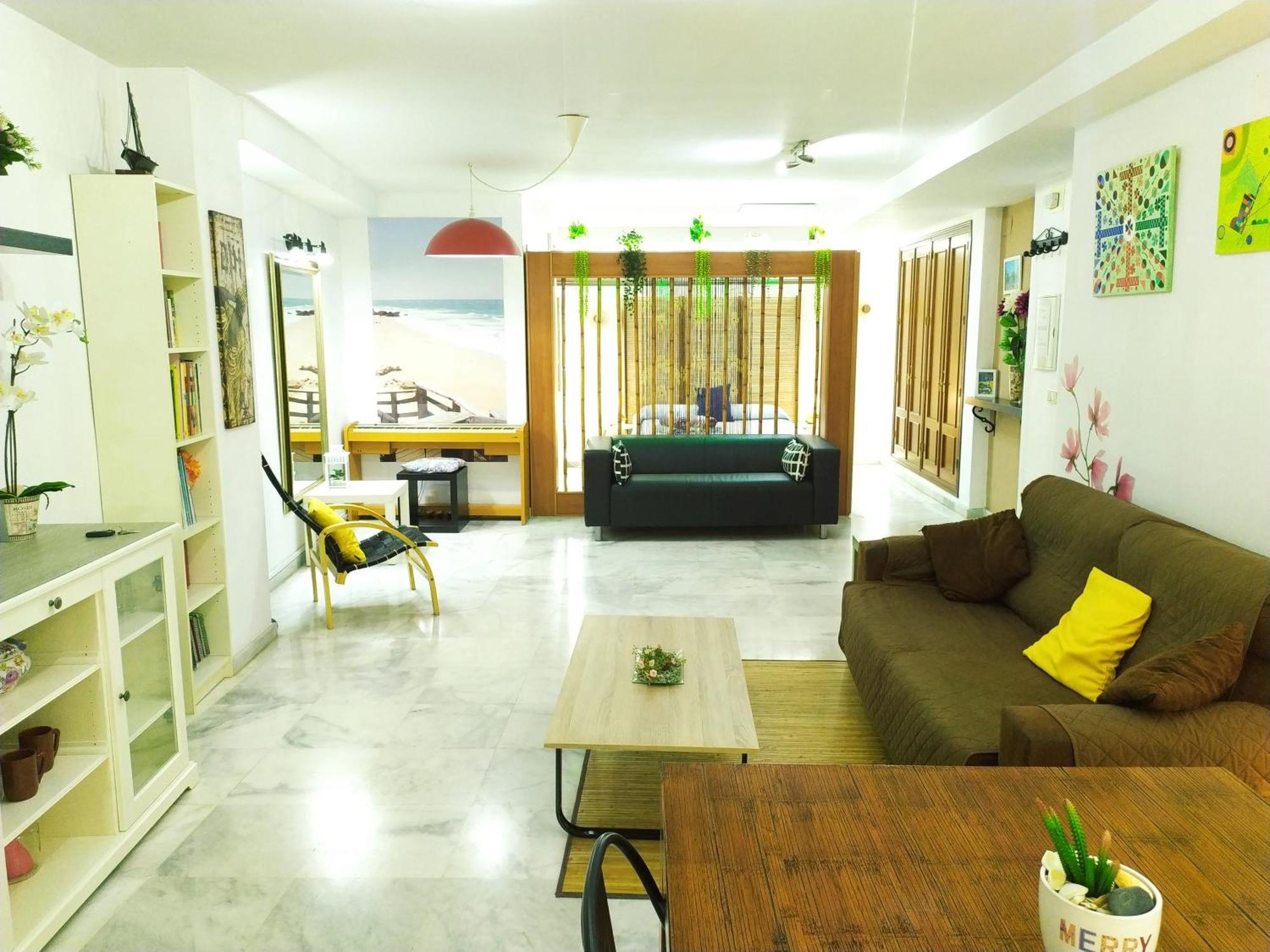 Malagueta Campos Eliseos Apartament Malaga